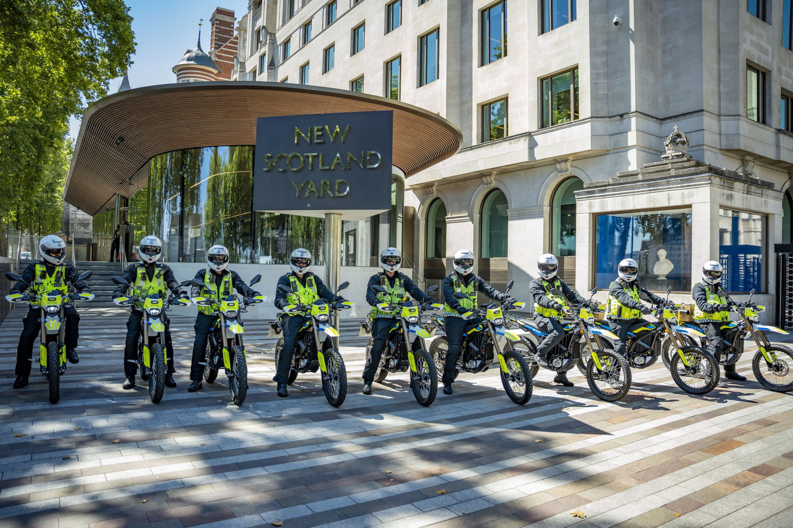 Fleet of Sur-Ron bikes. Credit: Met Police.