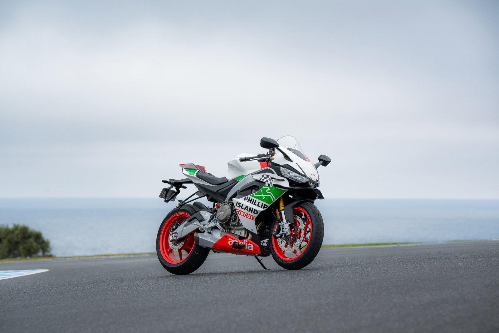 The new Aprilia RS660 Phillip Island Tribute Edition