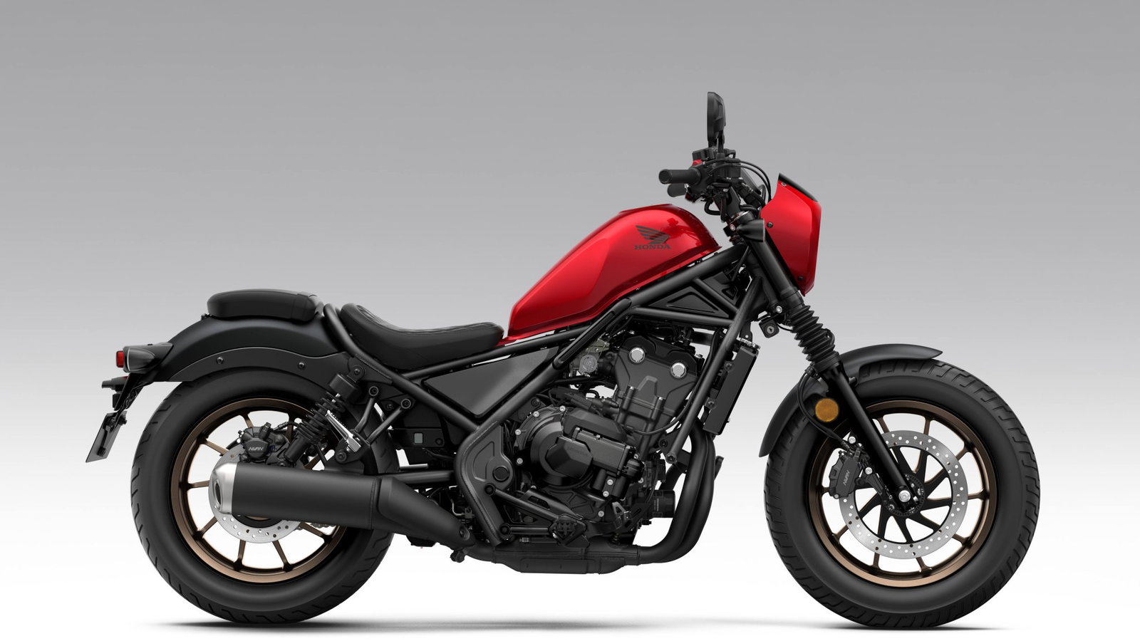 Honda CMX500 Rebel gains E-Clutch technology and a new TFT dash for 2027.
