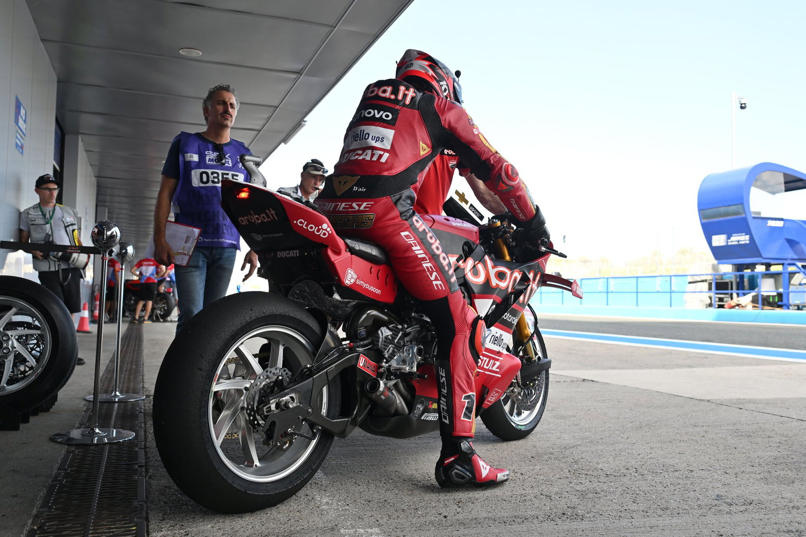 Nicolo Bulega riding the Ducati Panigale V4 R. Credit: Gold and Goose.