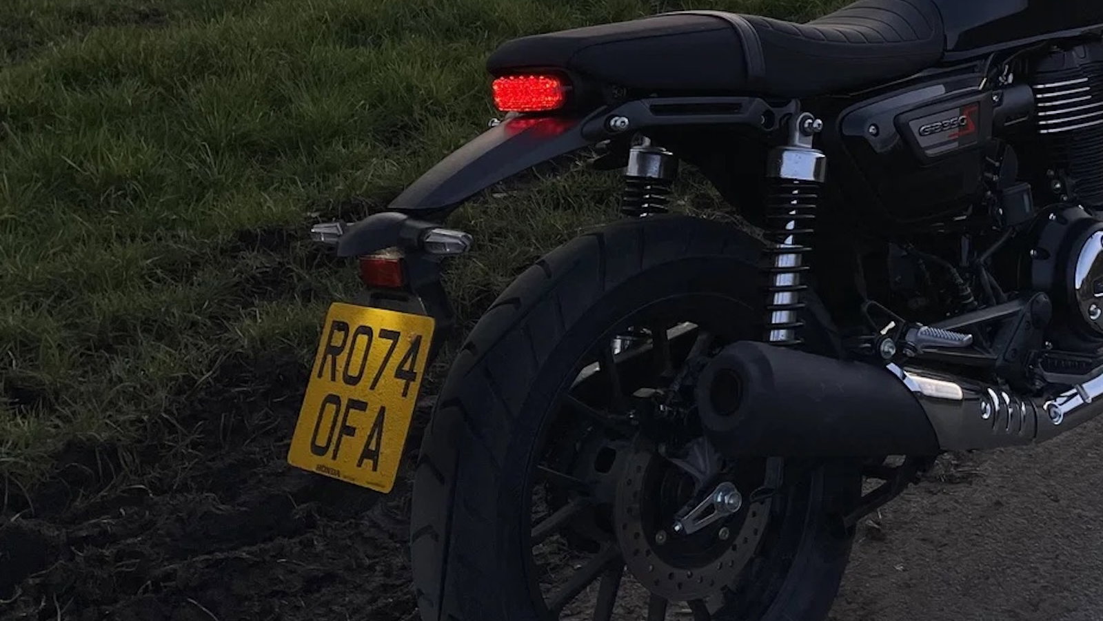 The rear number plate of the Honda GB350S