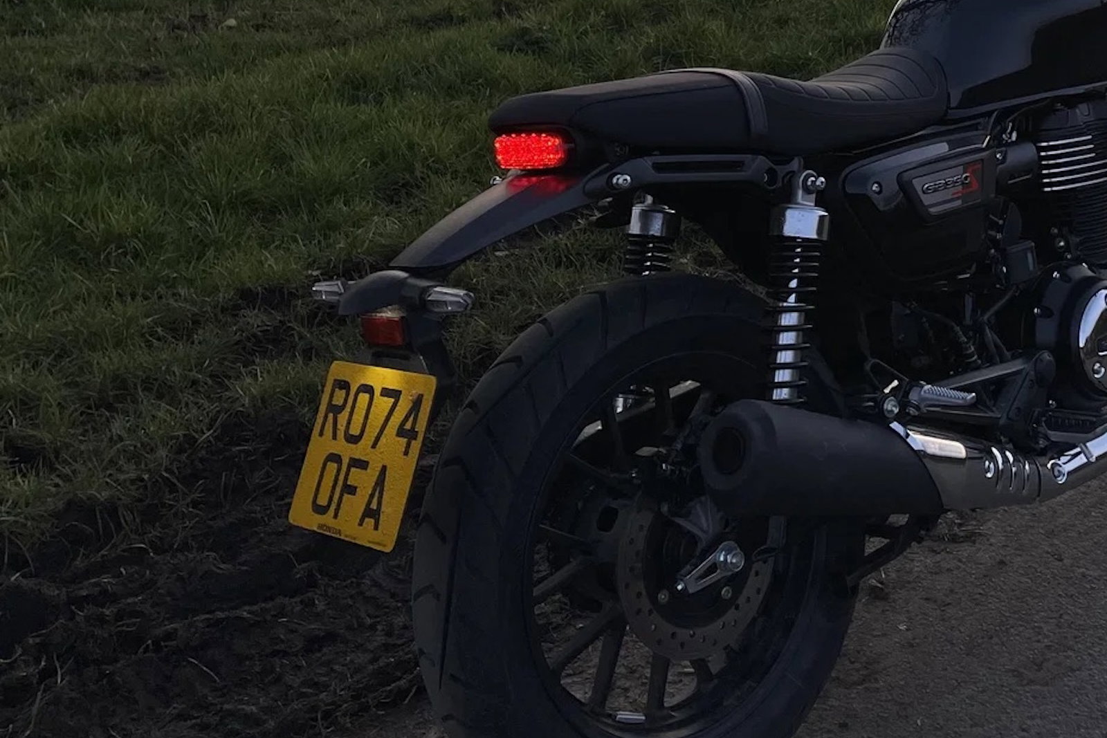 The rear number plate of the Honda GB350S