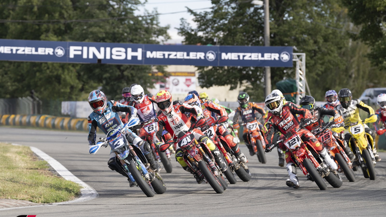 The S1GP Supermoto Championship | Image: XIEM / FIM