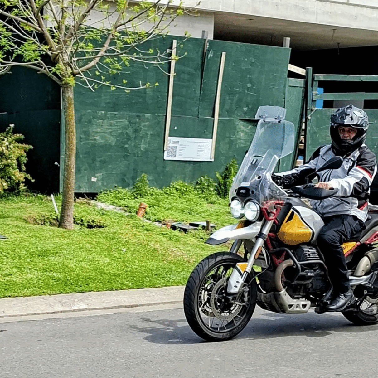 Ramiro Vergez Kenny on his Moto Guzzi V85 TT