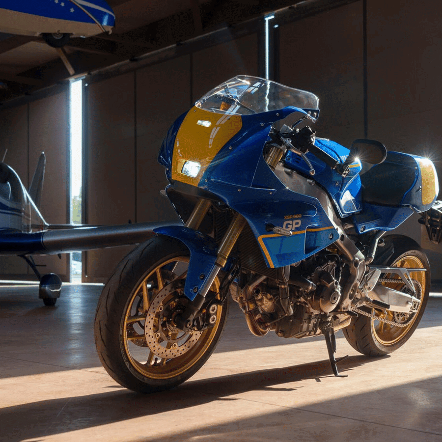 The 2027 Yamaha XSR900 GP in a Legend Blue colour scheme.