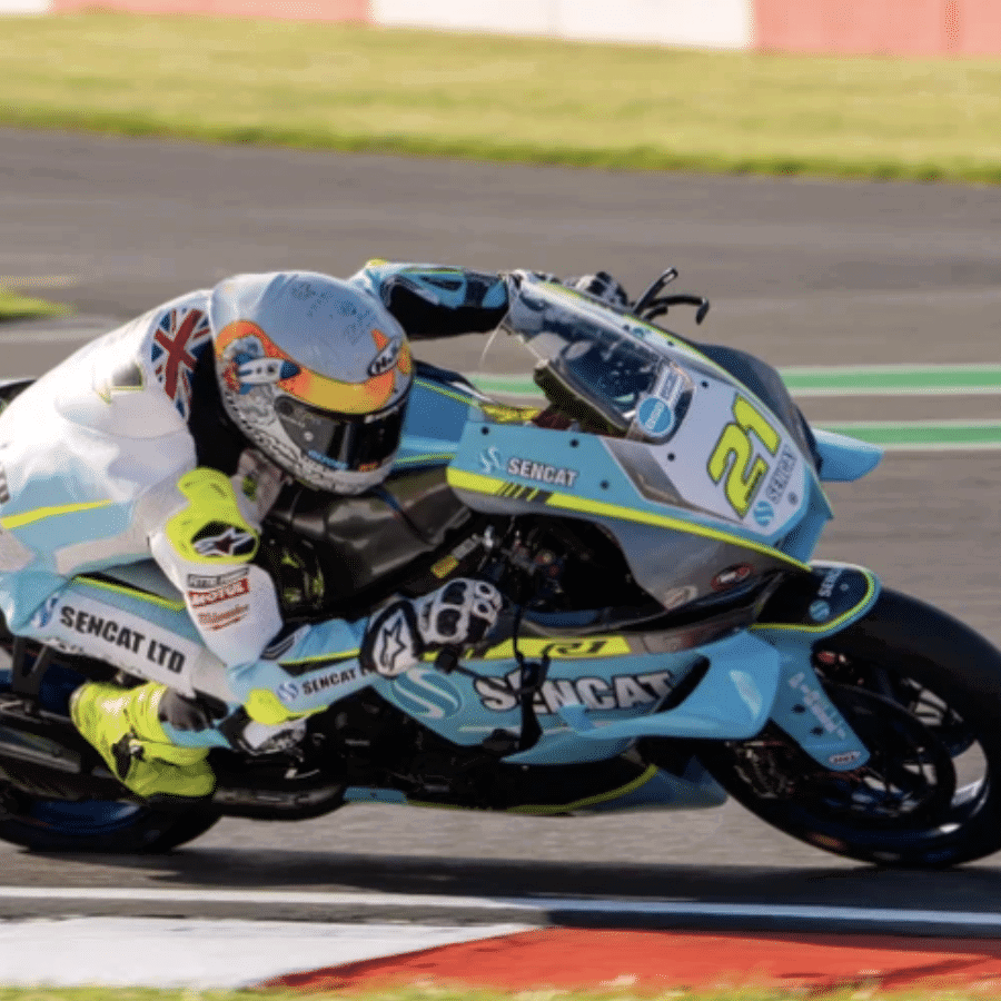 Christian Iddon racing at the Assen BSB round. Credit: Ian Hopgood Photography.