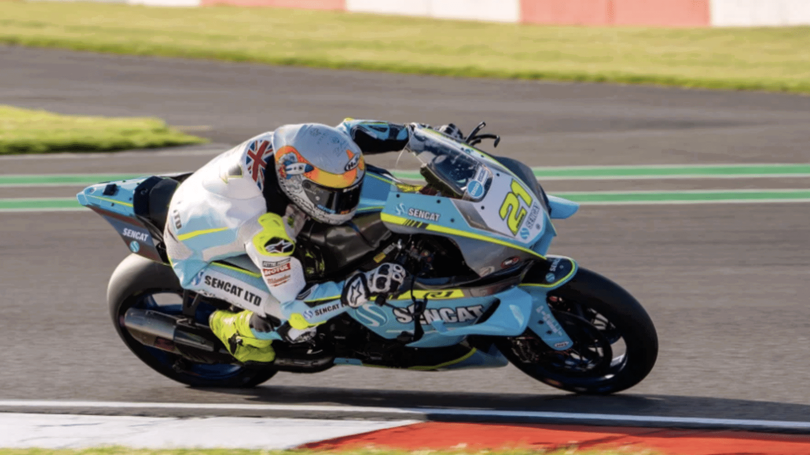 Christian Iddon racing at the Assen BSB round. Credit: Ian Hopgood Photography.