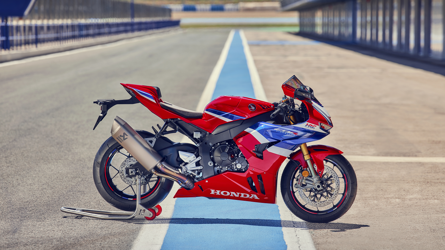 2024 Honda CBR1000RR-R Fireblade SP