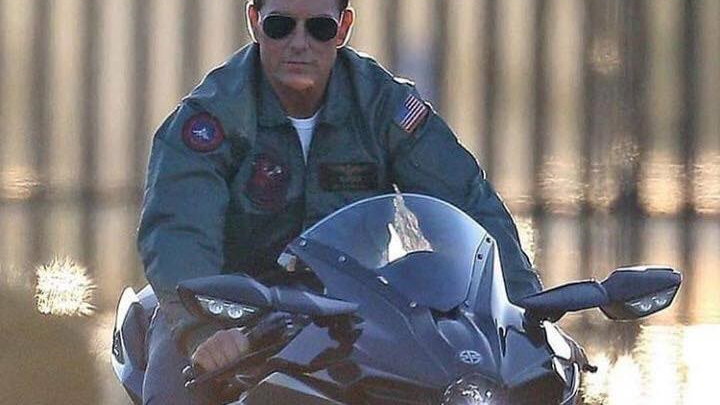 Tom-Cruise-Kawaski-H2