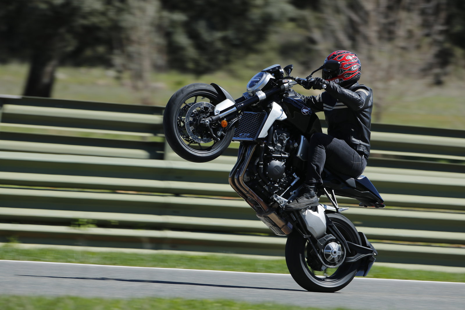 2018 Suzuki SV650X review: First ride