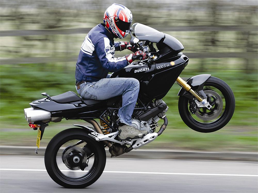 Multistrada 620 (2005 - 2008) review