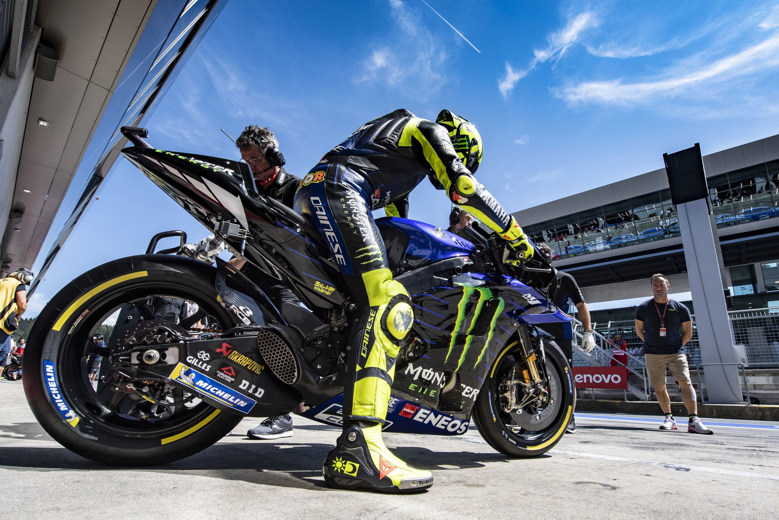 Valentino Rossi - Yamaha MotoGP