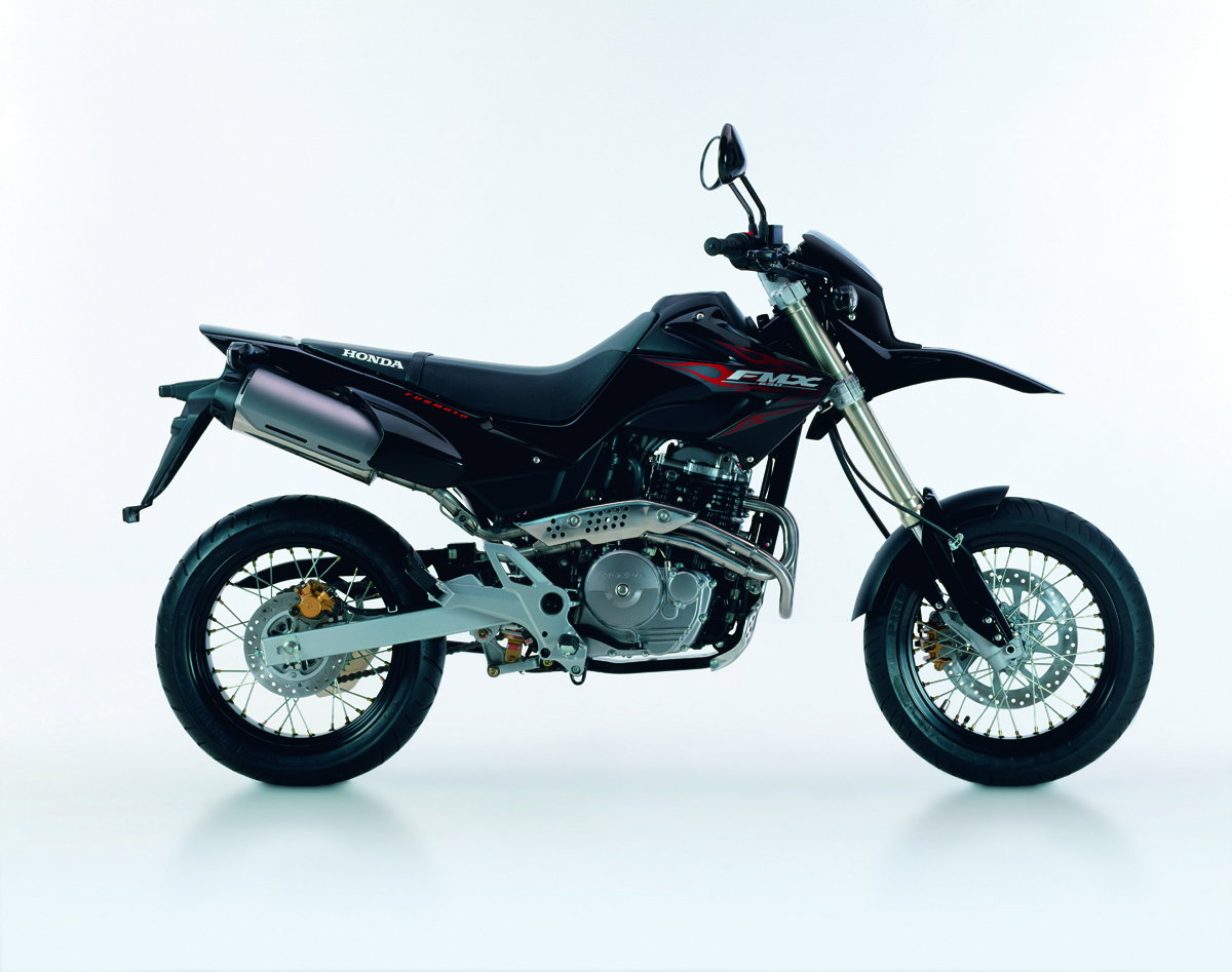 LC4 640 Supermoto (1998 - 2006) review