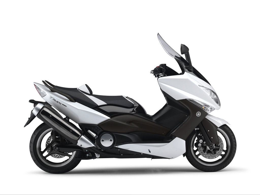 ヤマハ　T-MAX2型 XP500 T-MAX (2000 - 2011) review | Visordown