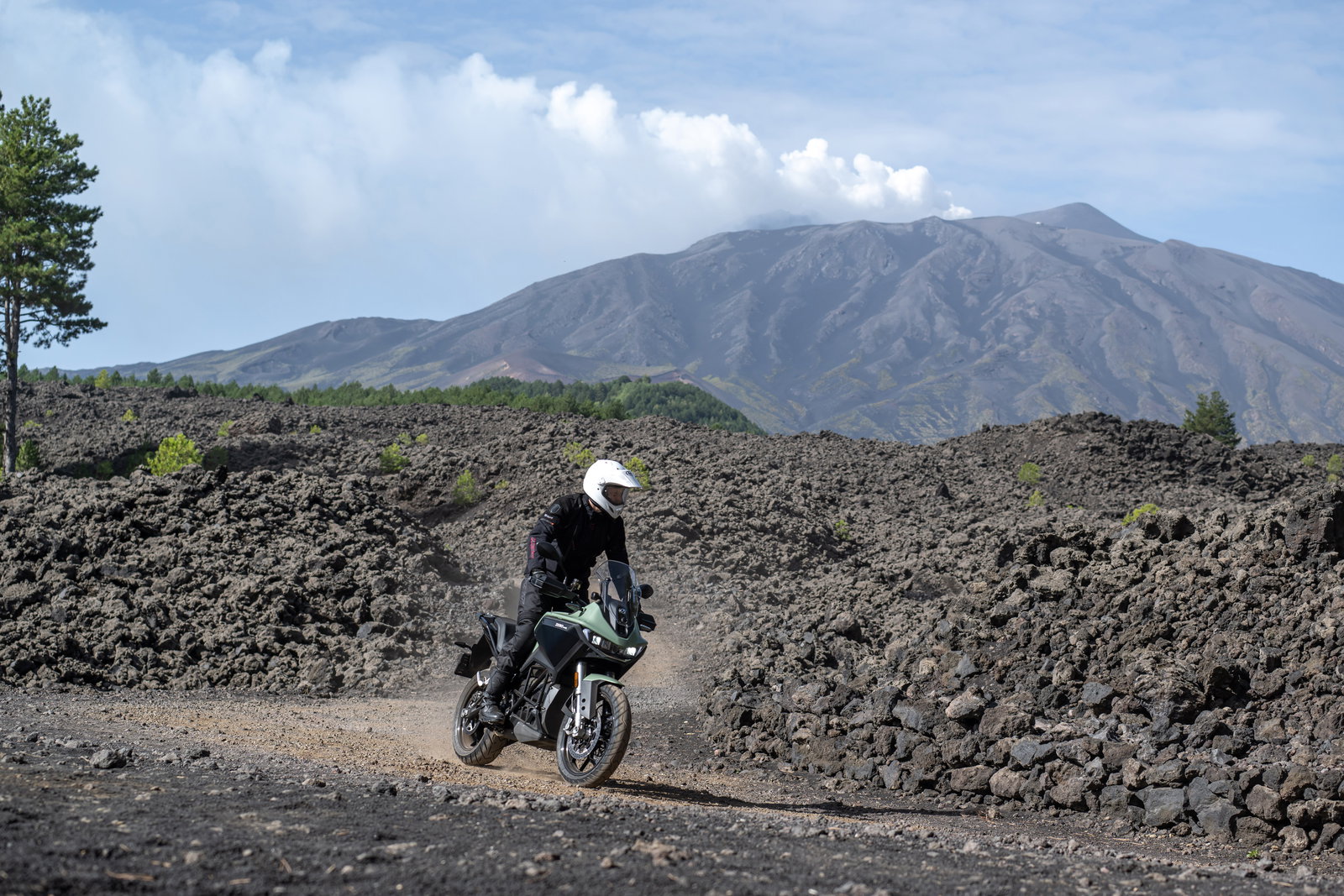 Arai TourX4 helmet Zero DSRX
