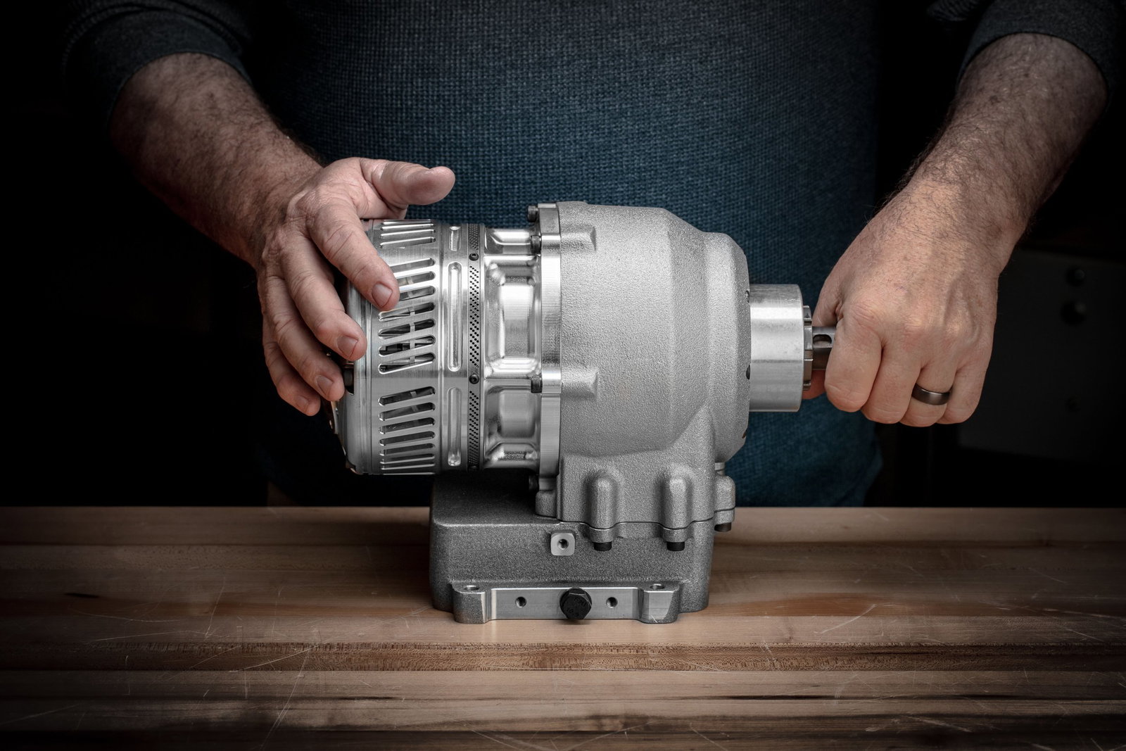 Have a Listen to This Wild Single Cylinder Rotary Engine!