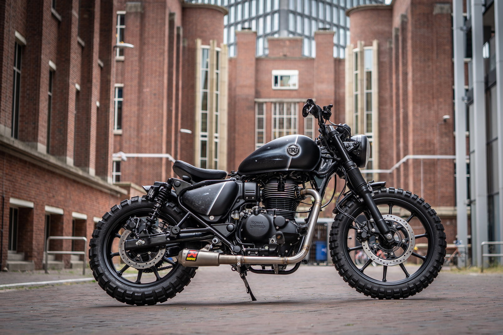 Starship Meteor Royal Enfield