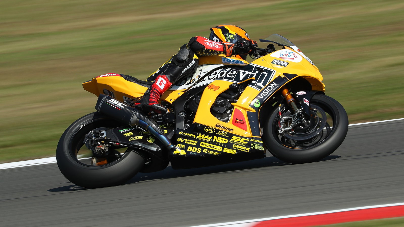 Gino Rea - Bike Devil Racing [credit: Ian Hopgood Photography]