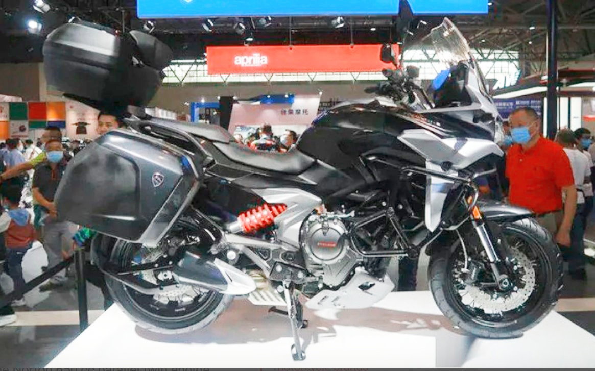 Norton-powered Zongshen Cylone RX6 ADV keeps the V4-turned-twin ticking ...
