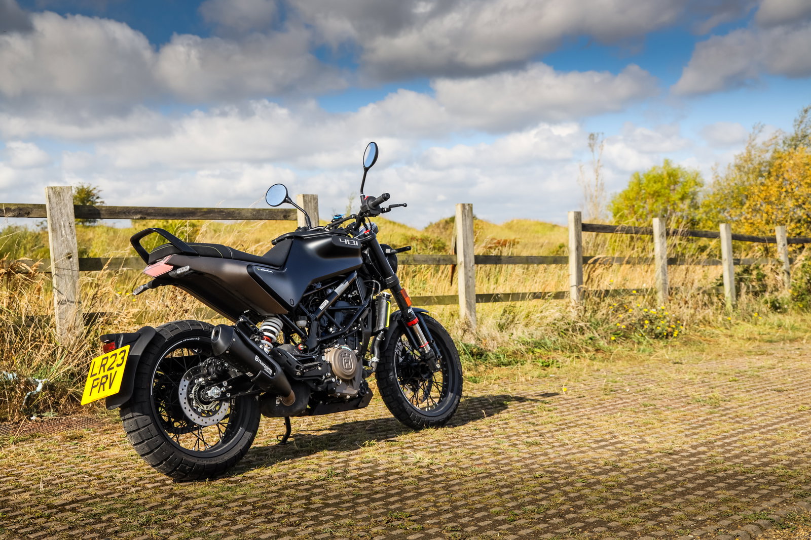 2023 Husqvarna Svartpilen 401 review: still the coolest A2 bike