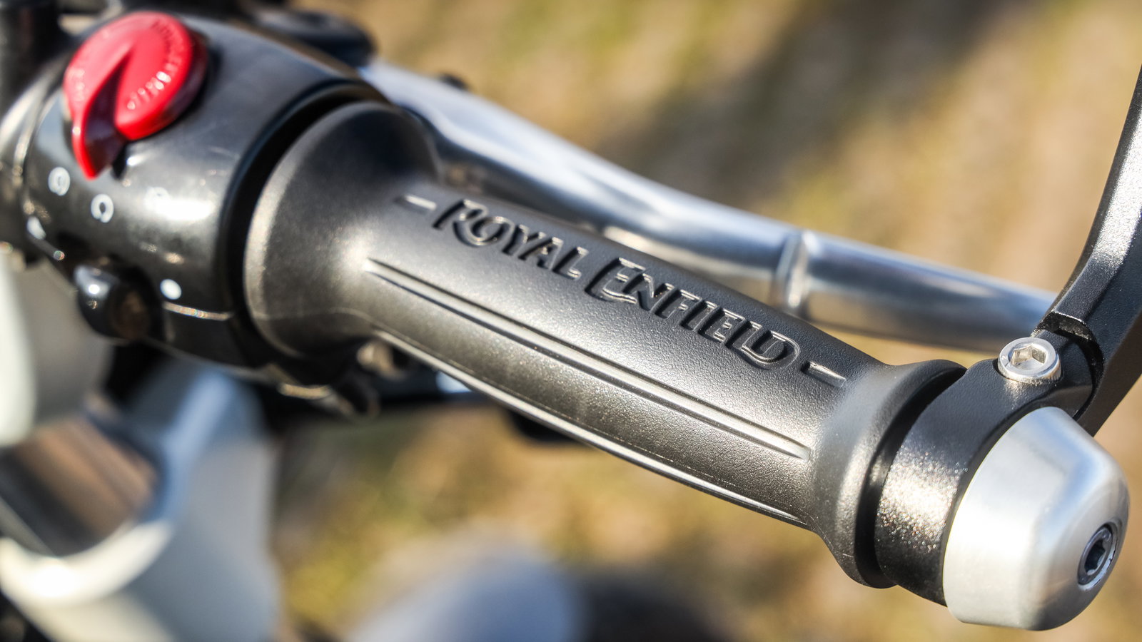 Royal Enfield Continental GT 650 - handlebar