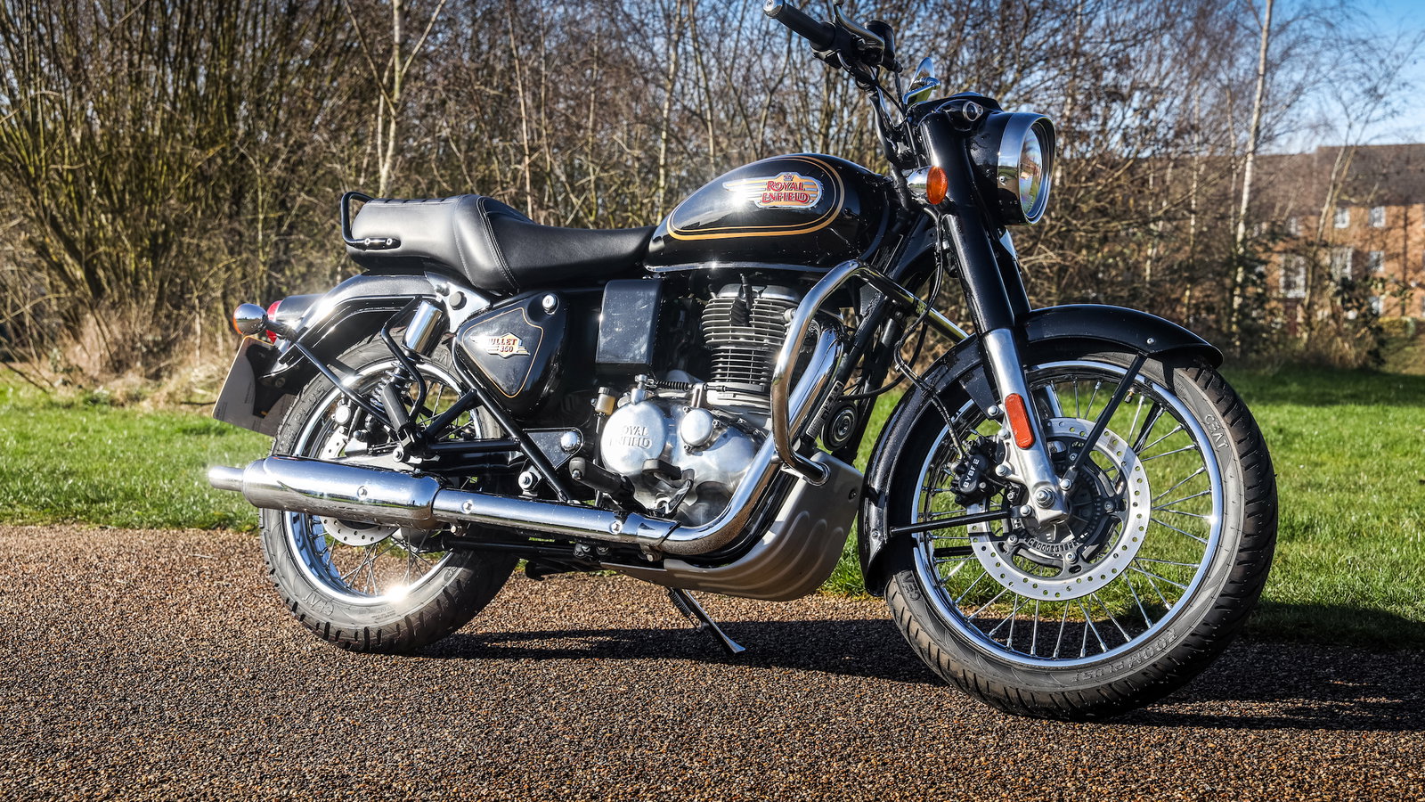 Royal Enfield Bullet 350 - front