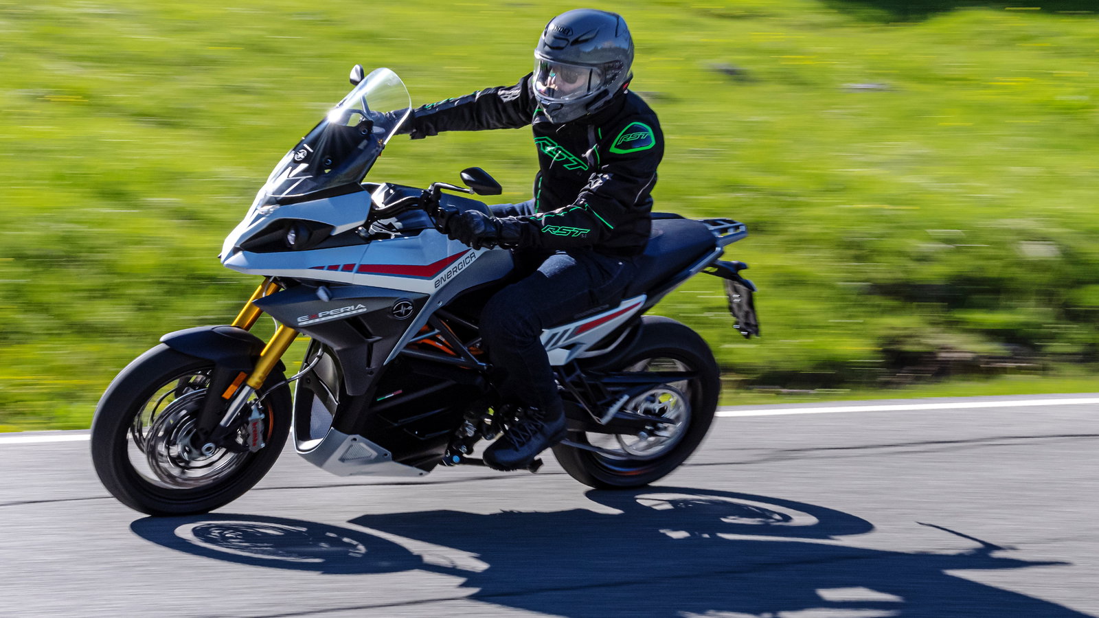 Energica Experia review (2022)