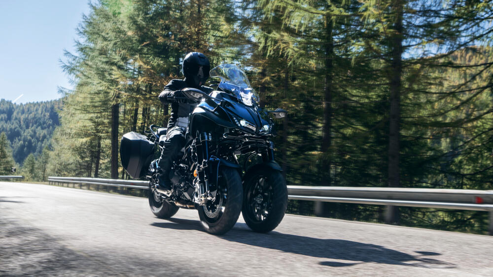 2023 Yamaha Niken GT on mountain road. - Yamaha
