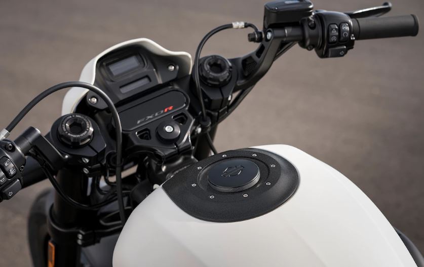 Harley-Davidson FXDR review | Visordown