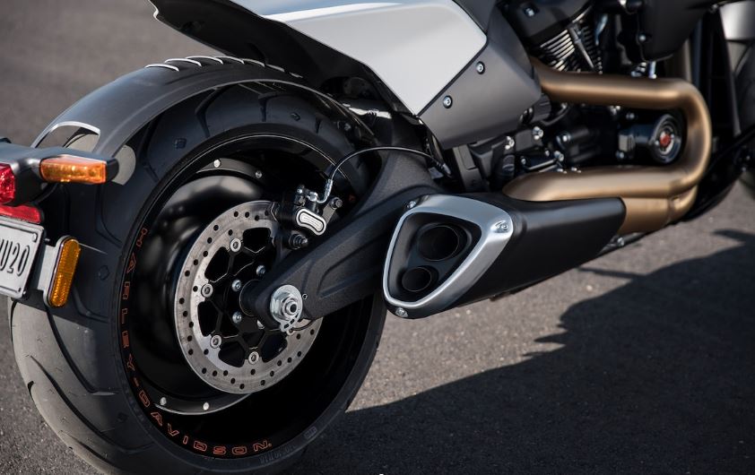 Harley-Davidson FXDR review | Visordown