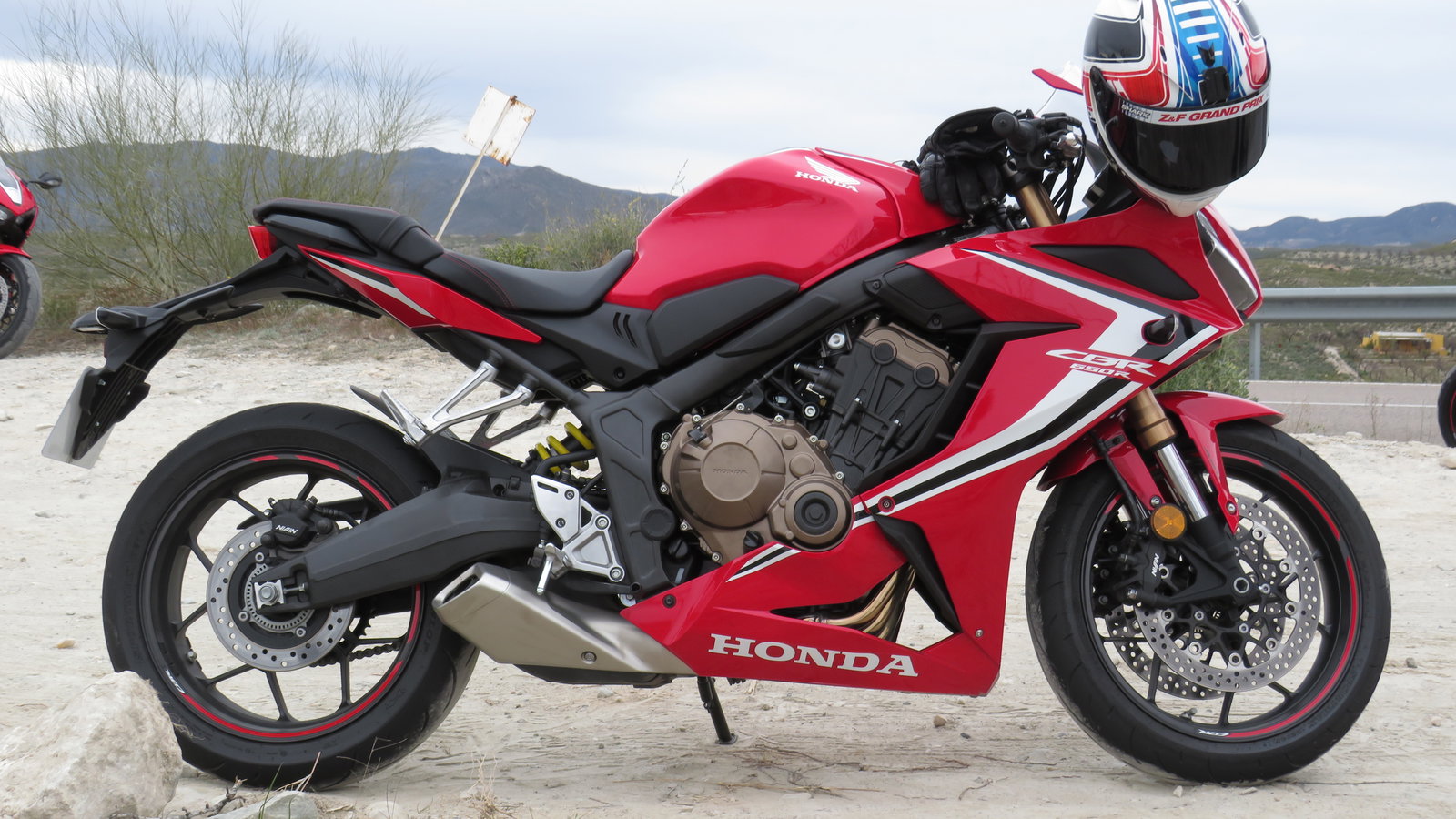 Honda CBR650R (2019)