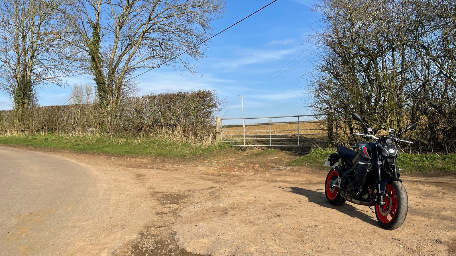 2021 MT-09 Visordown review