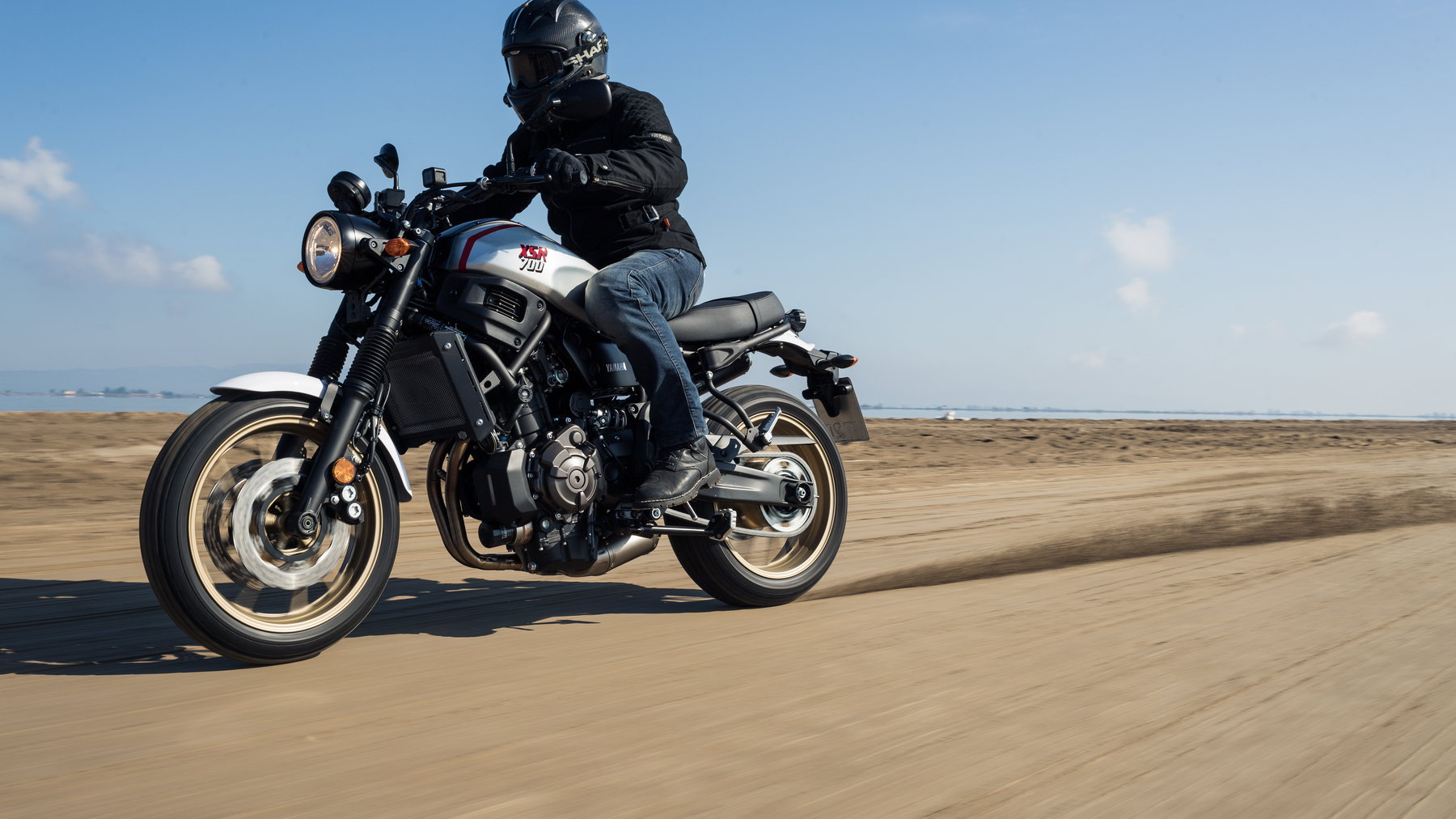 Watch: Yamaha XSR 700 XTribute Review | Visordown