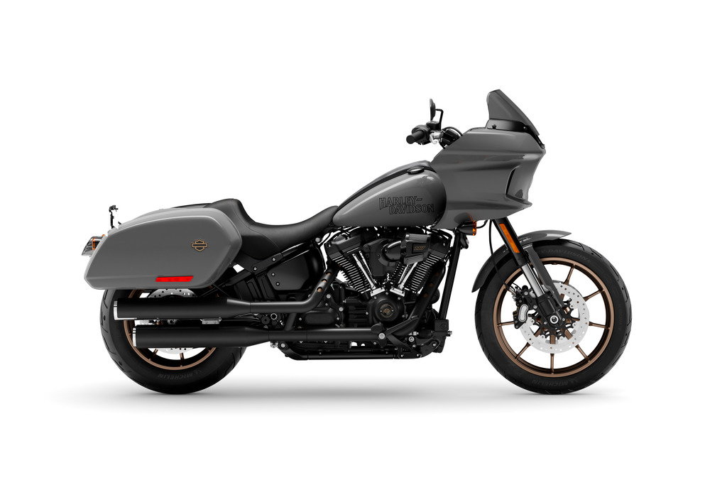 2022 Harley-Davidson Low Rider ST Road Test and Review | Visordown
