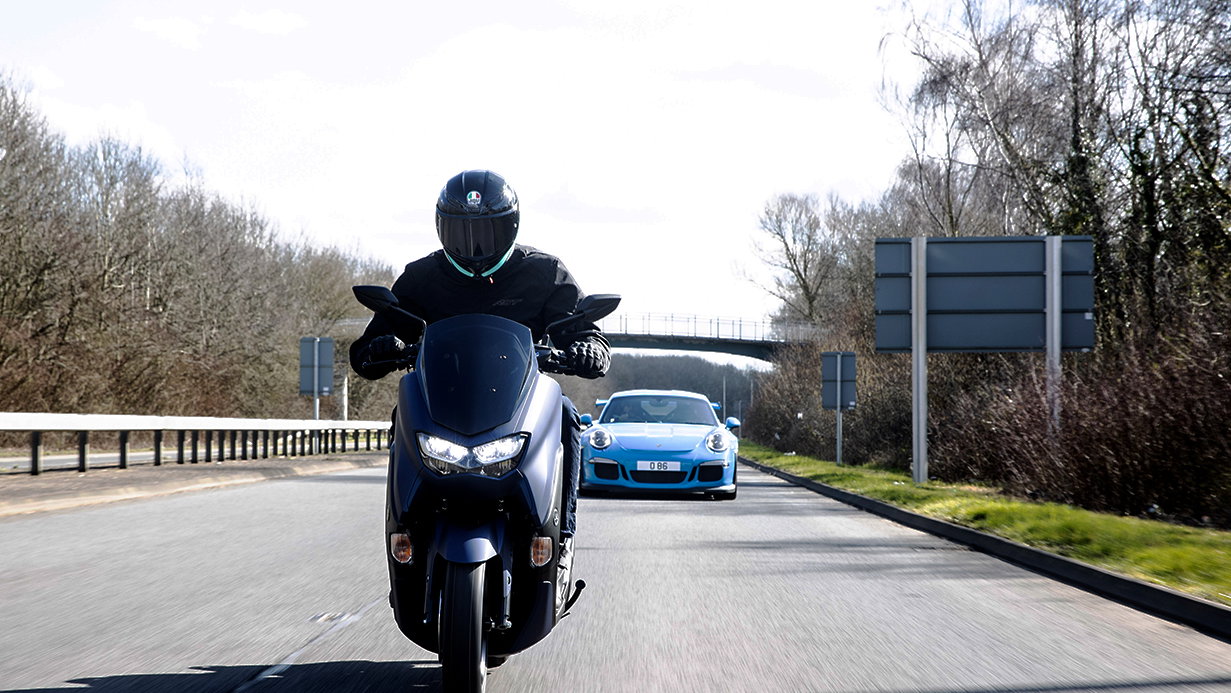 Yamaha NMAX 2021 Front on