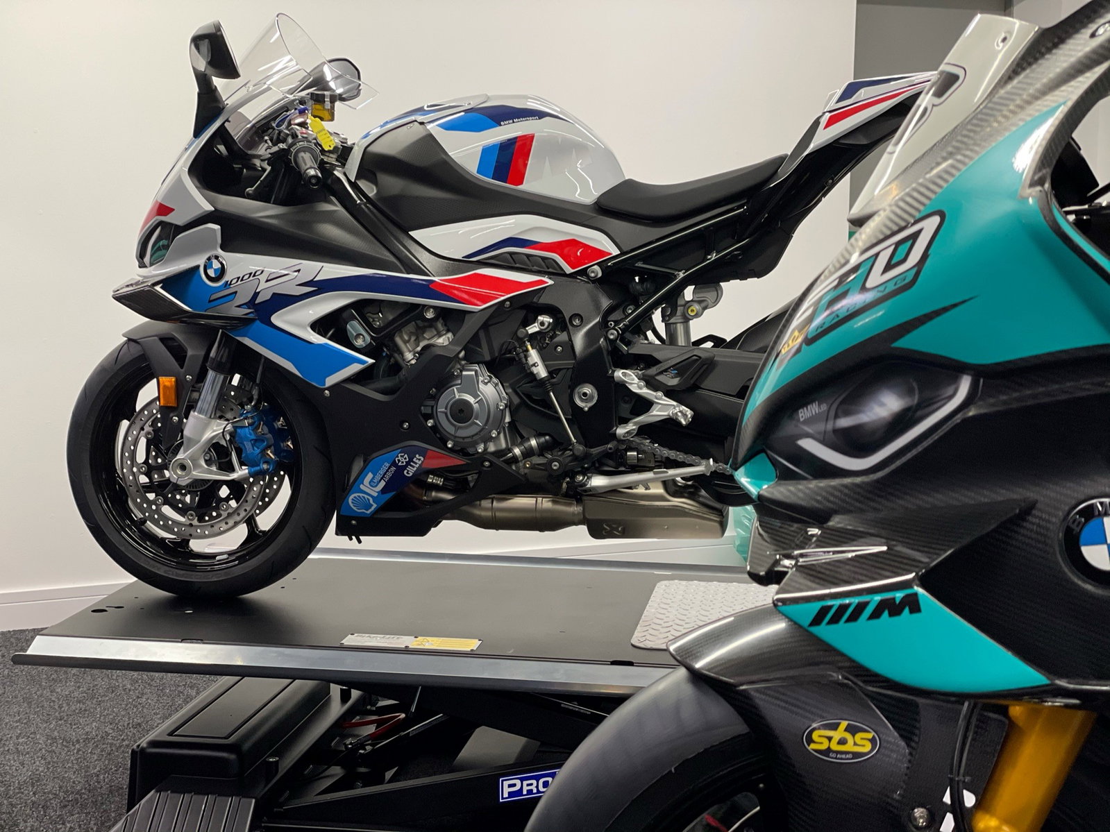 Fh Racing BSB: FHO Racing Interview | Faye Ho is aiming for the top! | Visordown