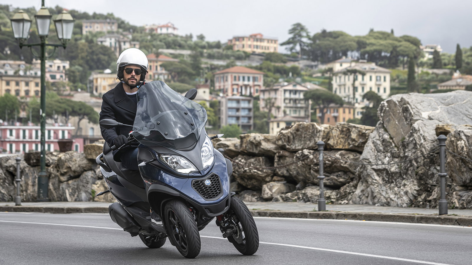 commuter scooter piaggio mp3 400 hpe