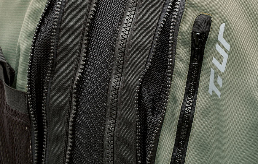 T.UR Roadbook jacket ventilation