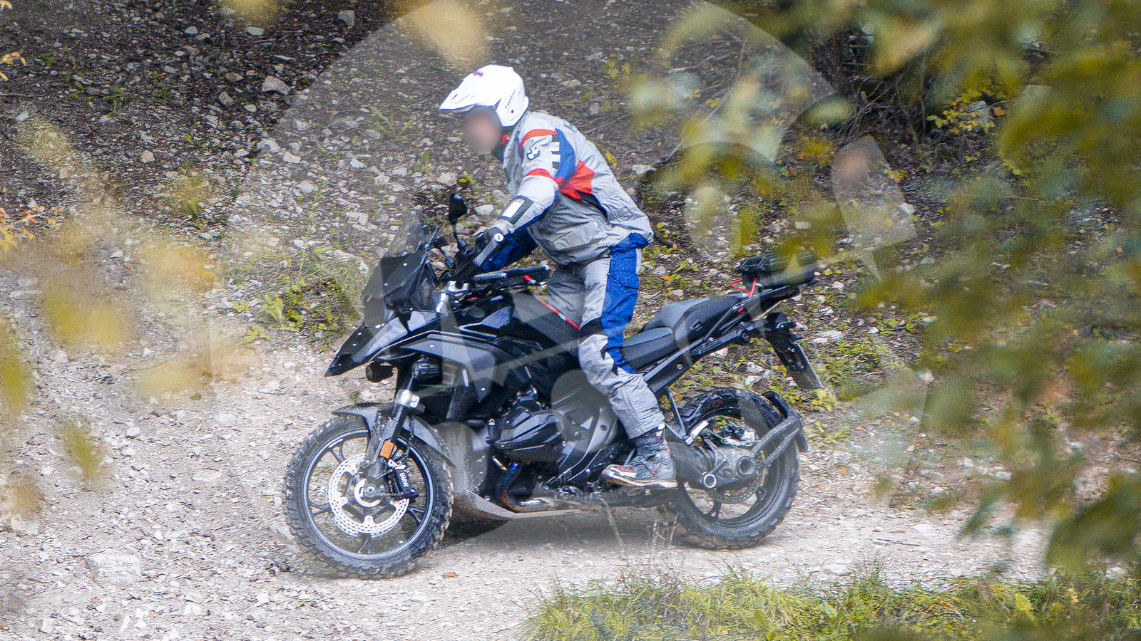 BMW R1300 GS spy shot. - Bernhard Hoehne/BMH Images