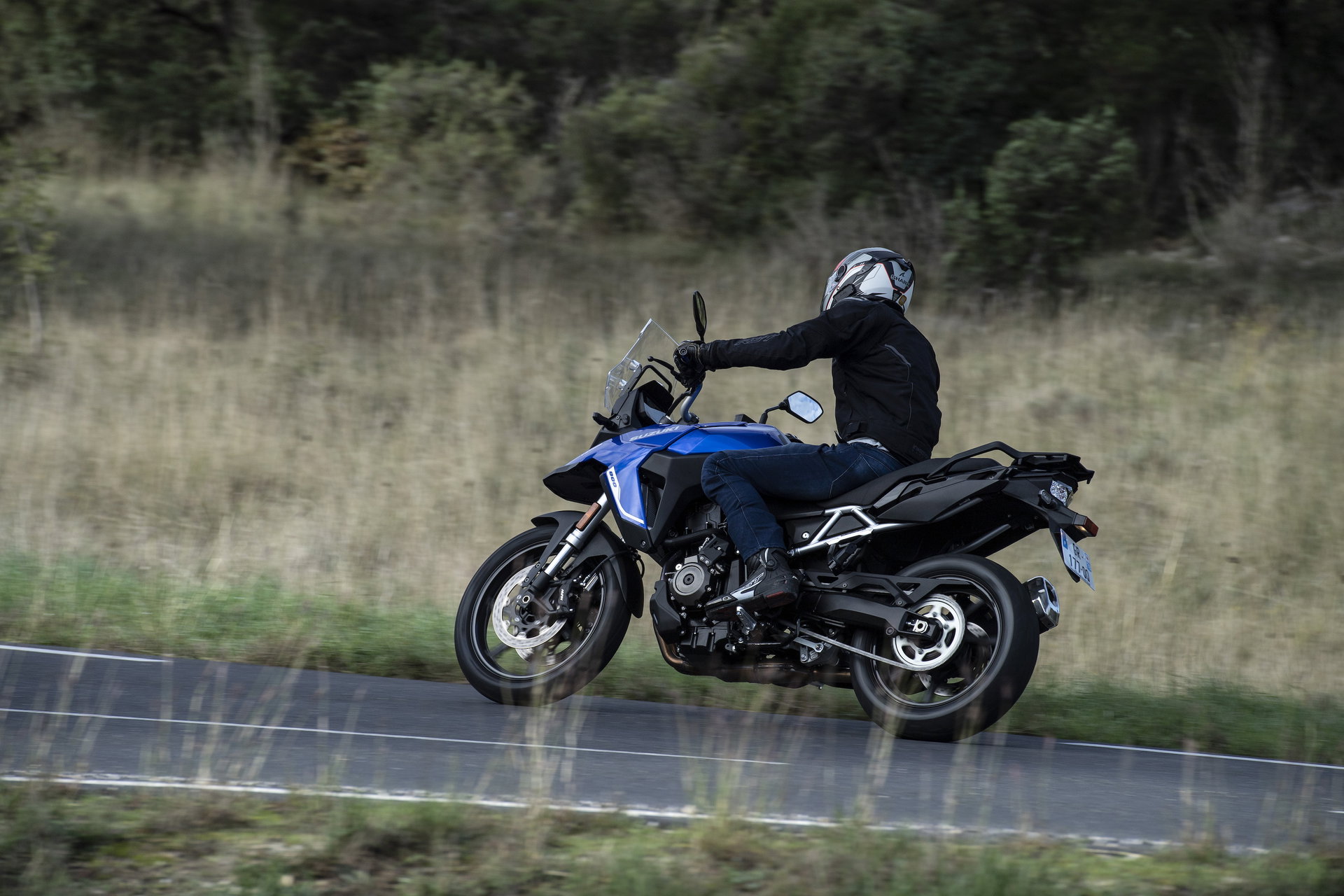 800 Re Suzuki V-Strom 800 RE review: another talented middleweight ADV | Visordown