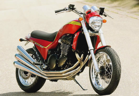 First Look: Vicente Triumph Millenium 900
