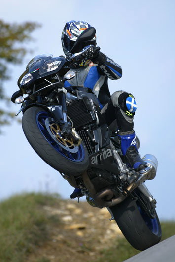 Niall's Spin: 2006 Aprilia Tuono R