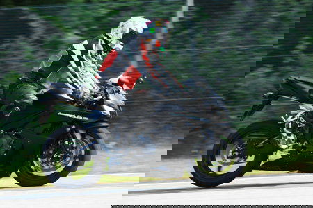 EU proposes anti-tampering measures and ABS for all bikes by 2013