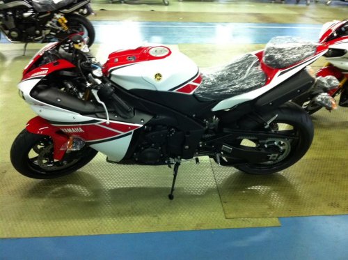 2012 Yamaha R1 leaked