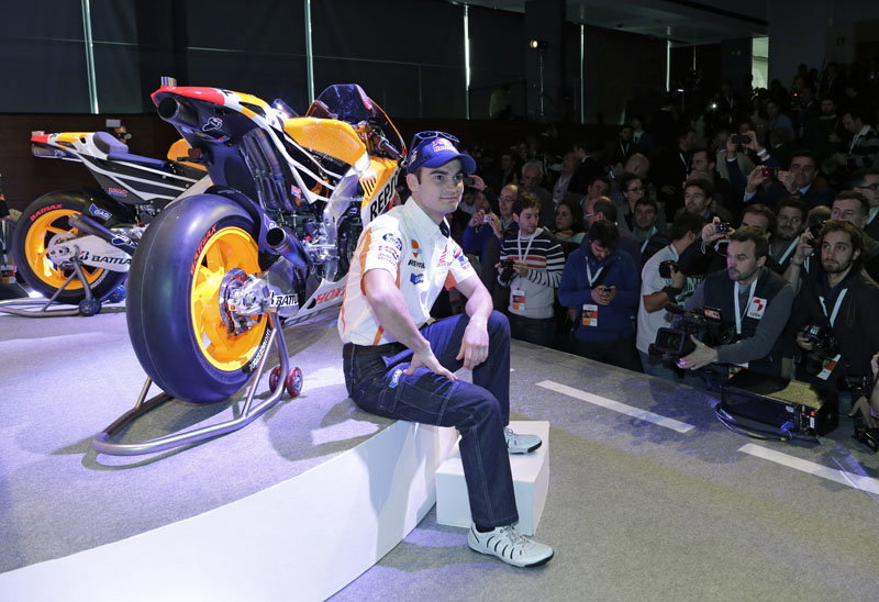 2013 Honda RC213V revealed