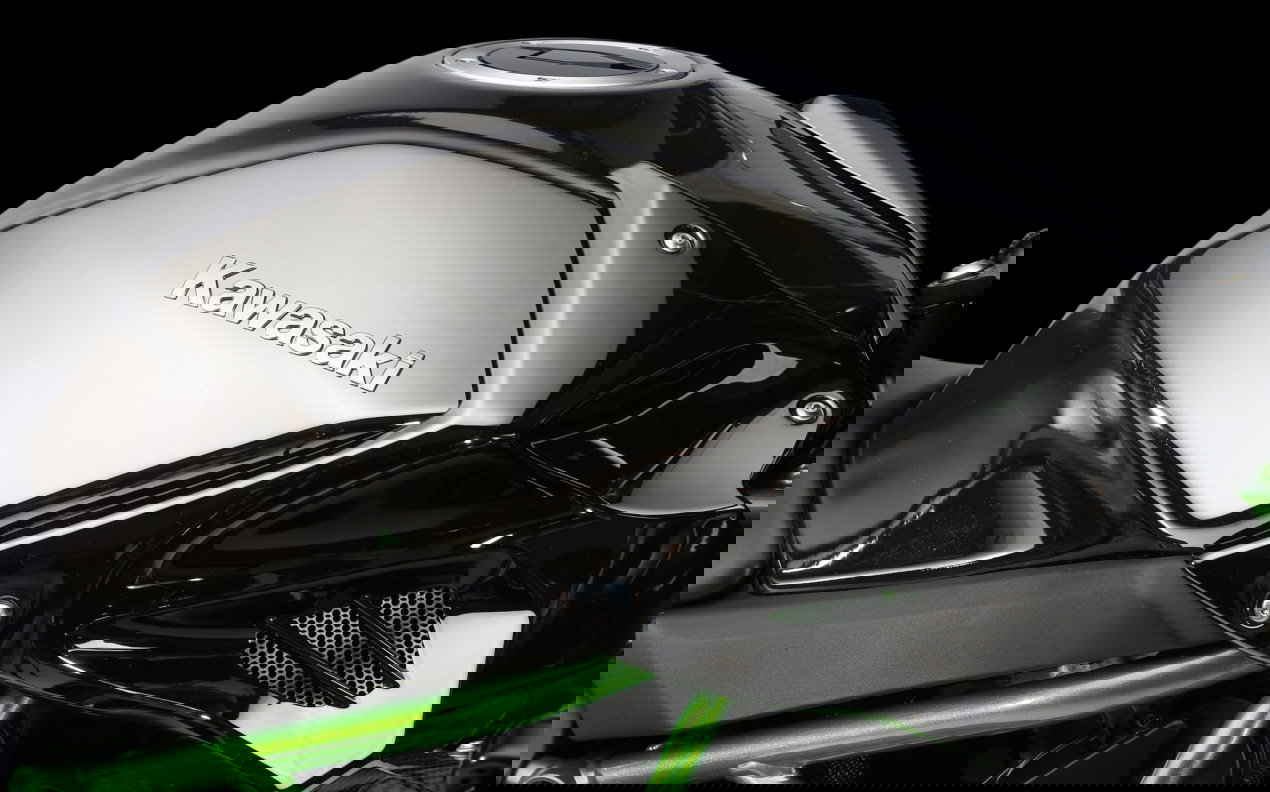 Intermot 2014: Kawasaki Ninja H2 video and uber gallery