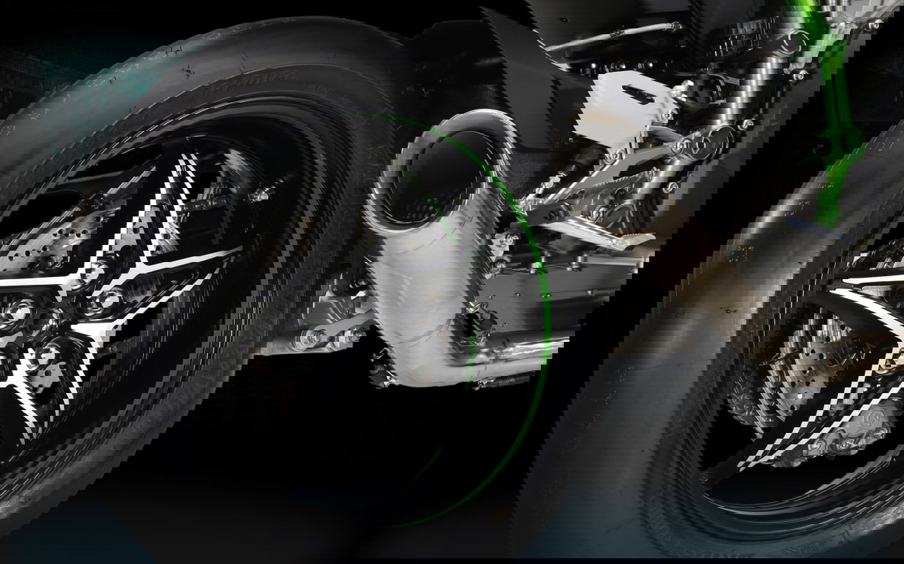 Intermot 2014: Kawasaki Ninja H2 video and uber gallery