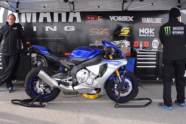 Track riding: first impressions of the 2015 Yamaha R1 | Visordown