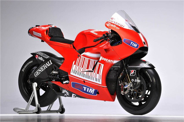 Ducati Desmosedici GP10 Picture Special | Visordown