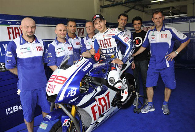 YAMAHA MotoGP FIAT VOX⁈ Fiat Yamaha MotoGP livery revealed | Visordown